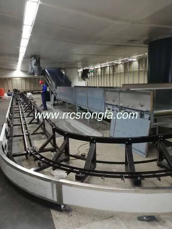 Assembling incline conveyor for BHS